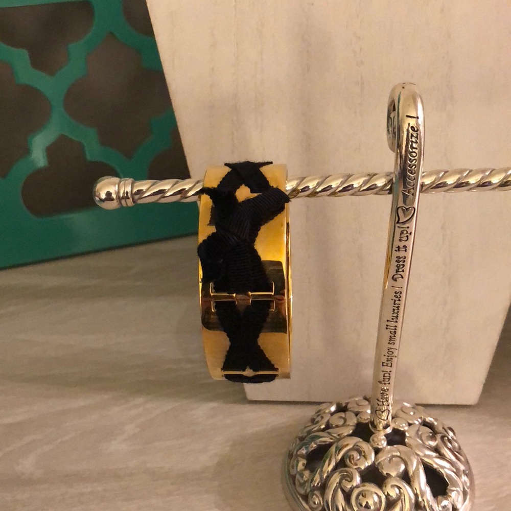 Kate Spade gold bangle - Picture 1 of 4